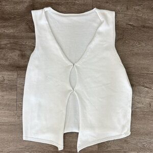 Amazon White Knit Sleeveless Button-Detail Vest